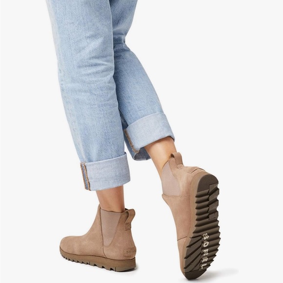 Sorel Harlow Suede Chelsea Ankle Booties Taupe Color Boots - Picture 9 of 9